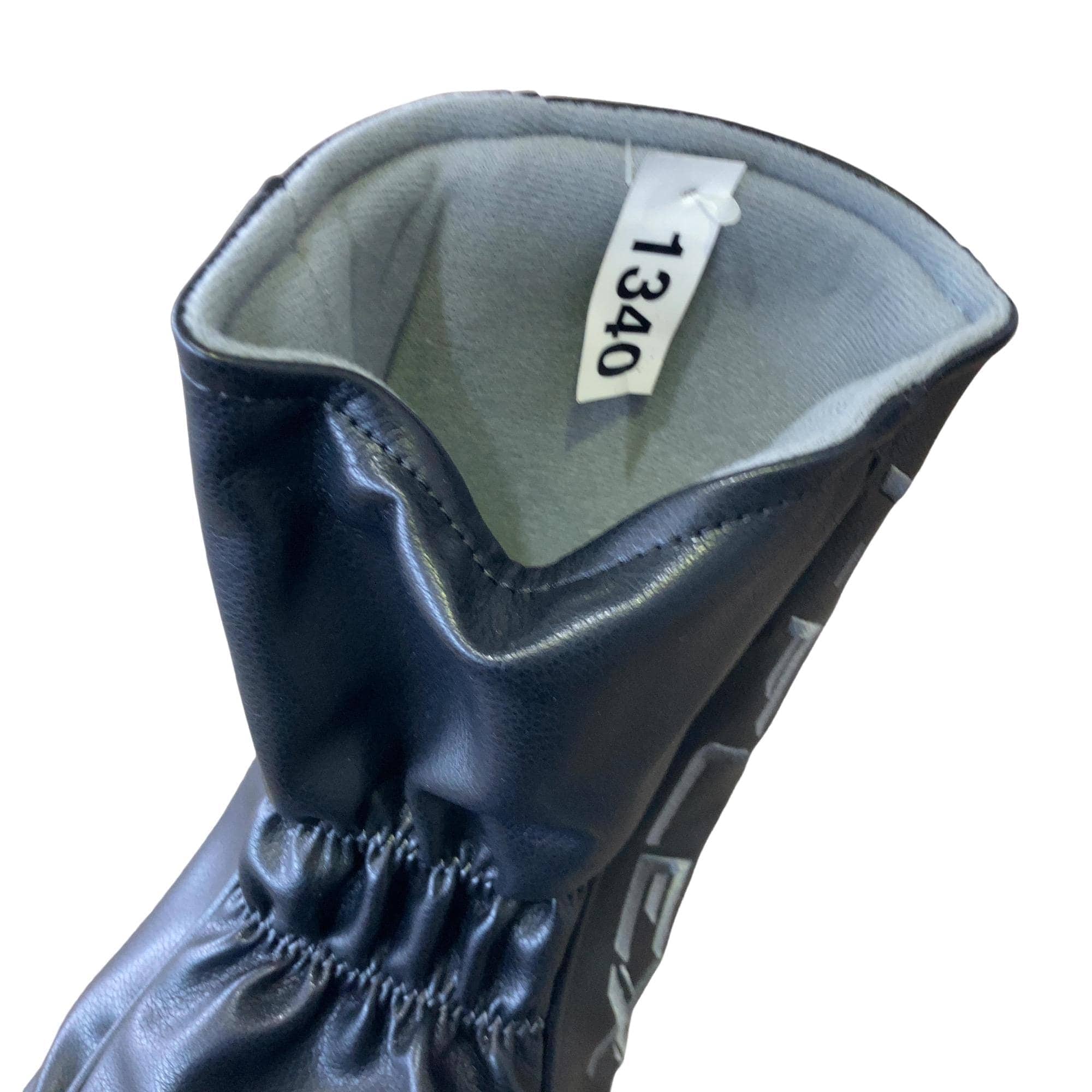 �r�q�h�w�n�m�@�y�w���@�P�O�D�T°