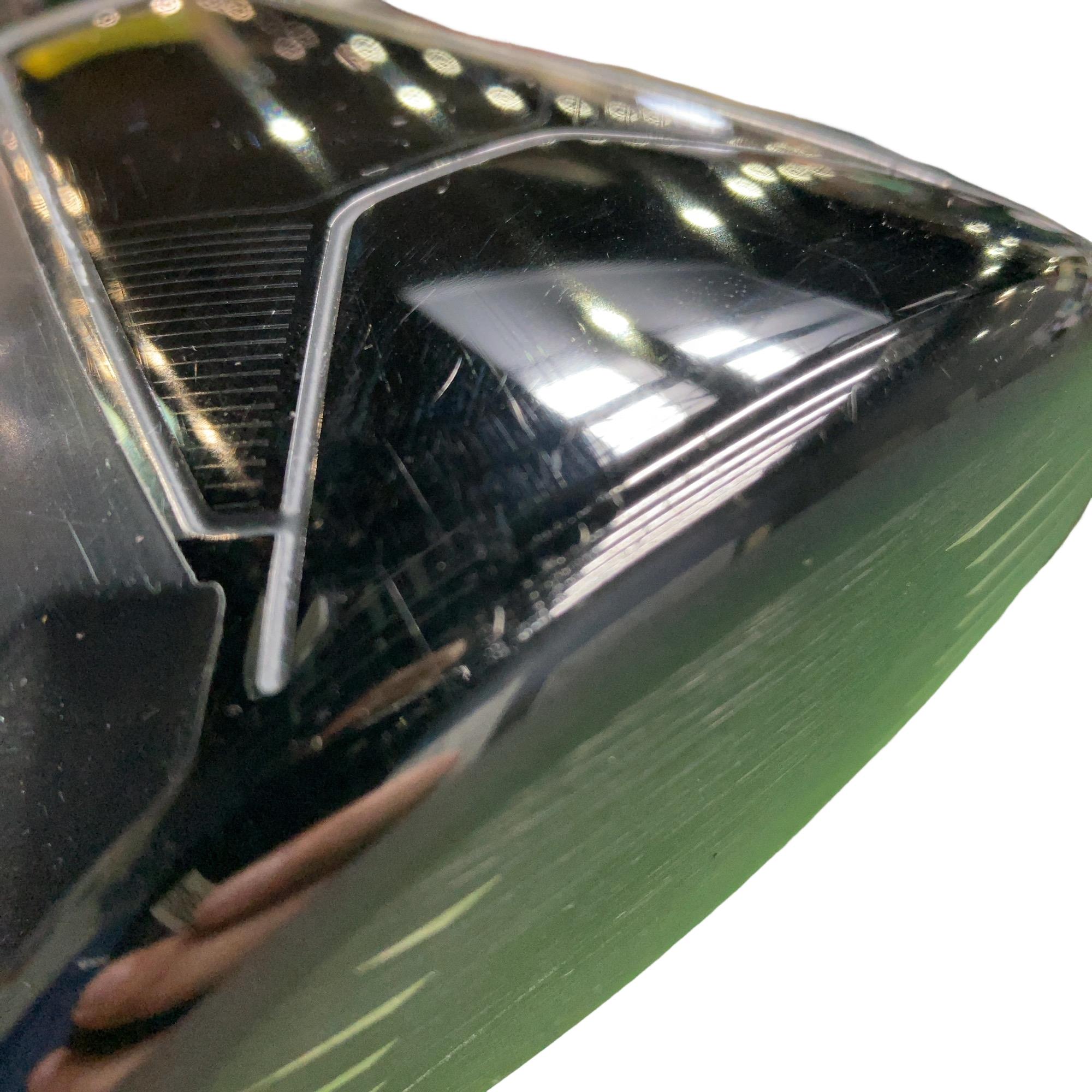 �r�q�h�w�n�m�@�y�w���@�P�O�D�T°