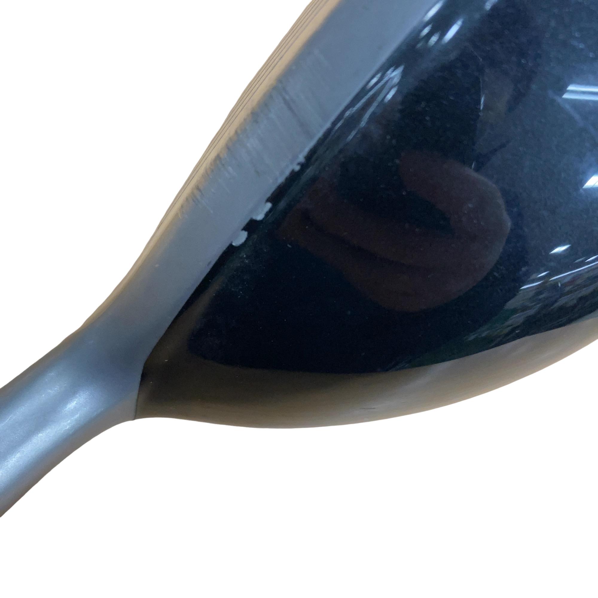 �r�q�h�w�n�m�@�g�����������@�t�S