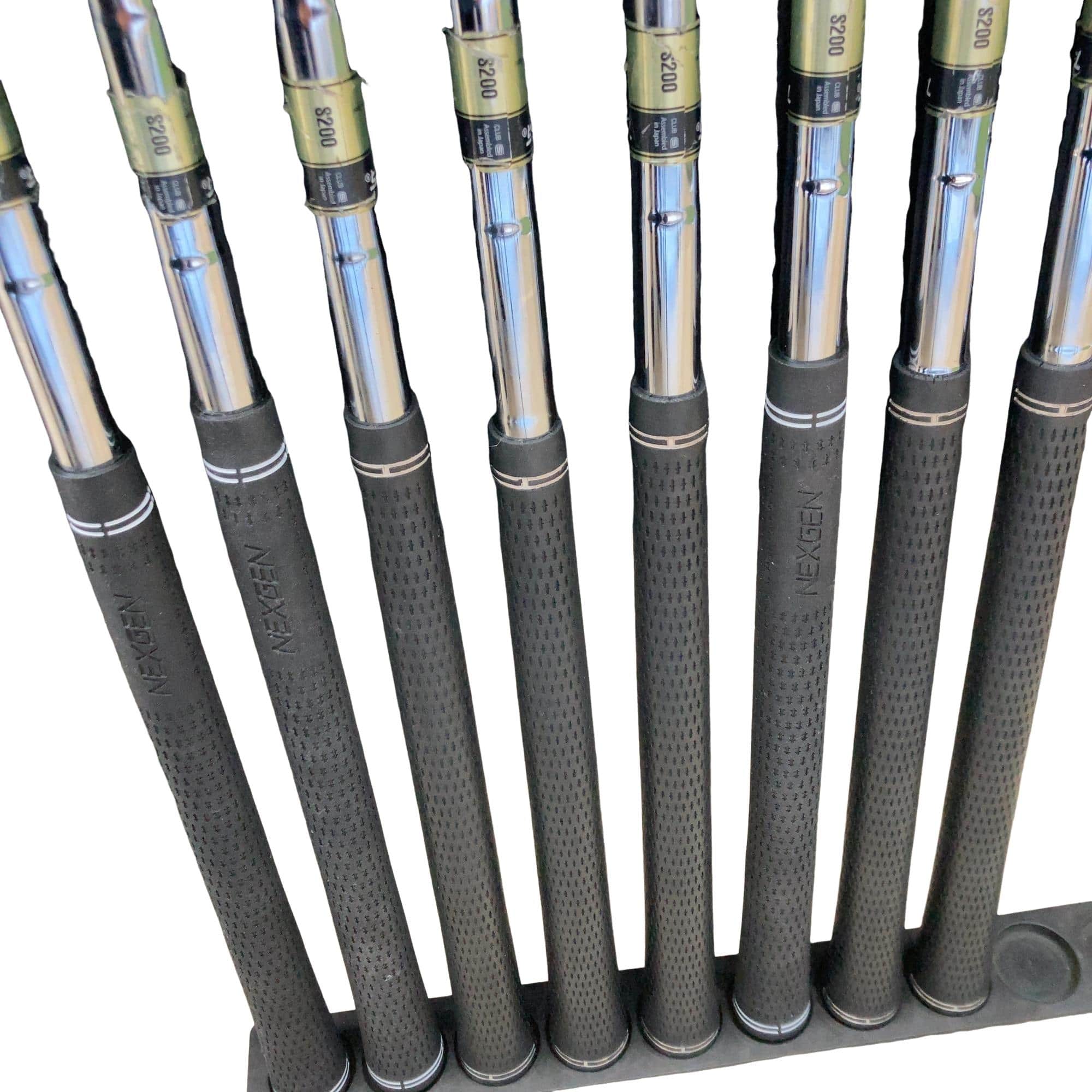 �r�q�h�w�n�m�@�y�V�W�T�@�P�O�r�i���{���F�X�{�Z�b�g�j