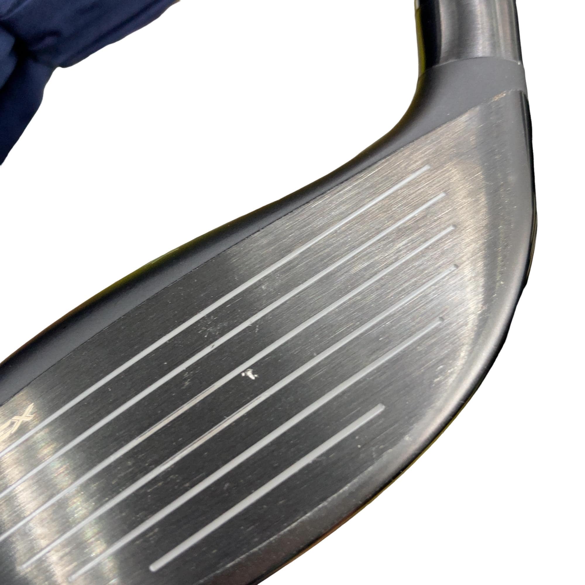 �r�q�h�w�n�m�@�y�w���@�R�v