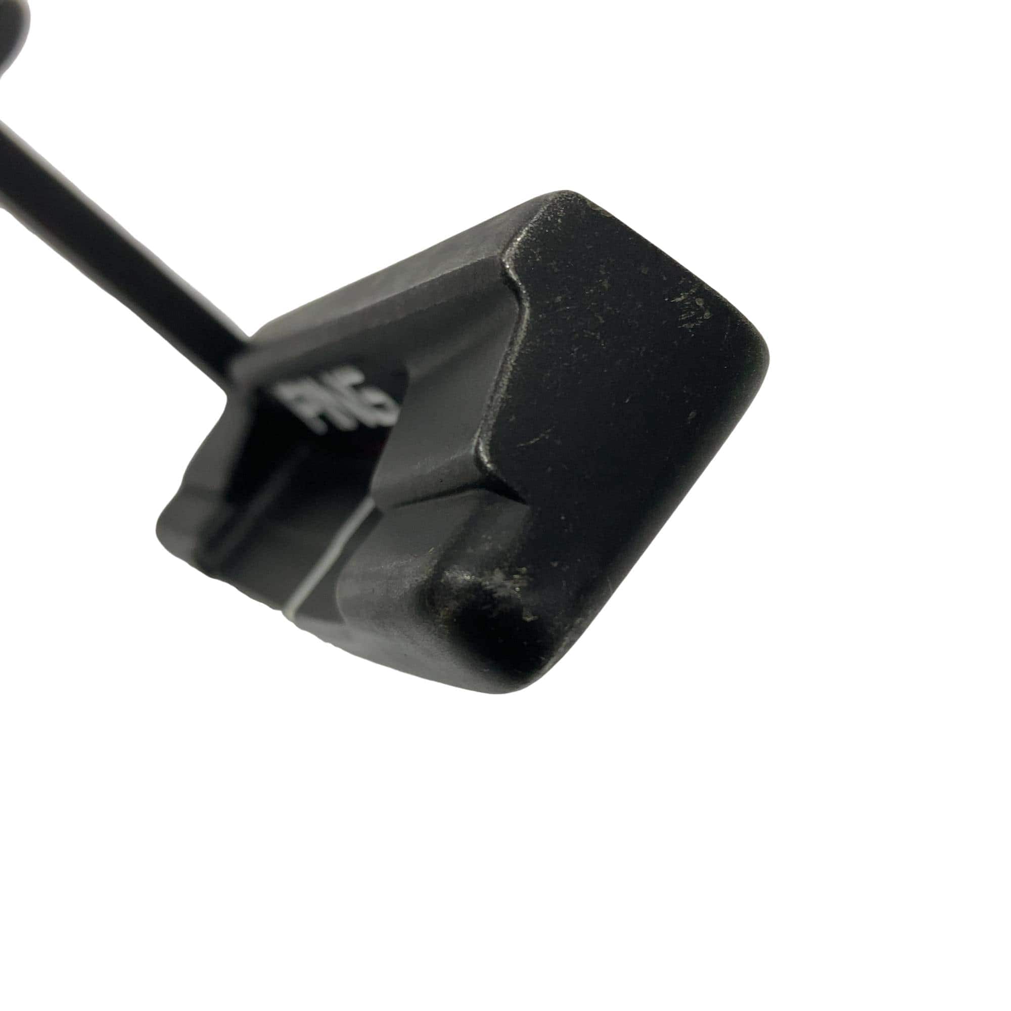 �r�������������������@�s�q�@�`���������@�Q�@�R�R�D�T�C���`