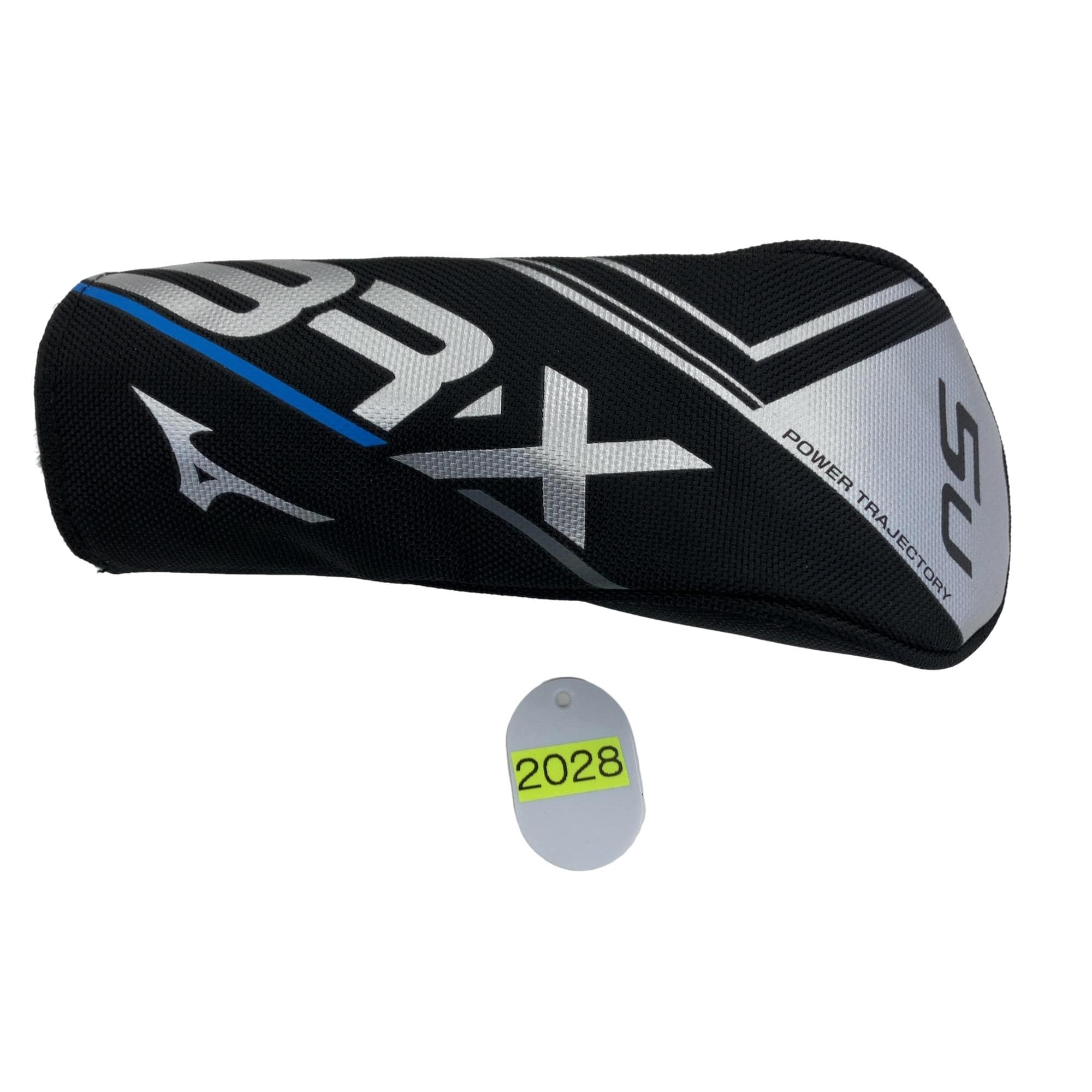 �a�q�|�w�@�t�T