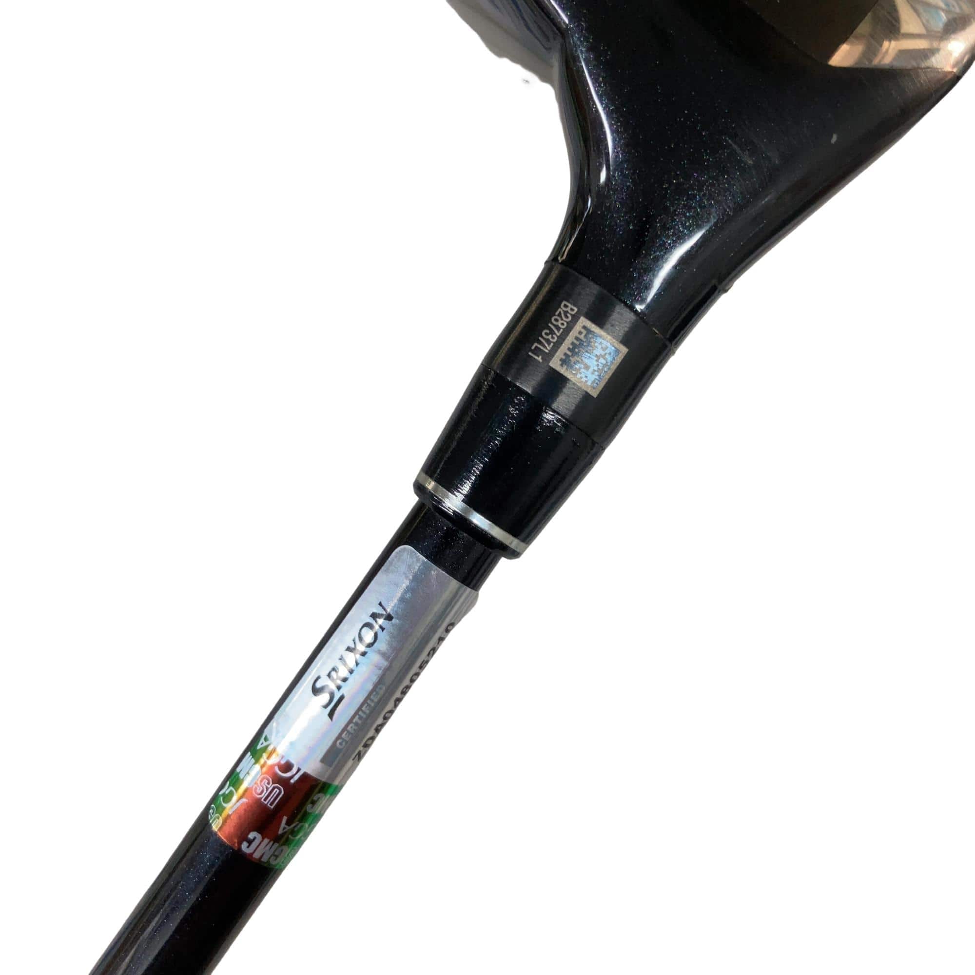 �r�q�h�w�n�m�@�y�@�e�W�T�@�R�v