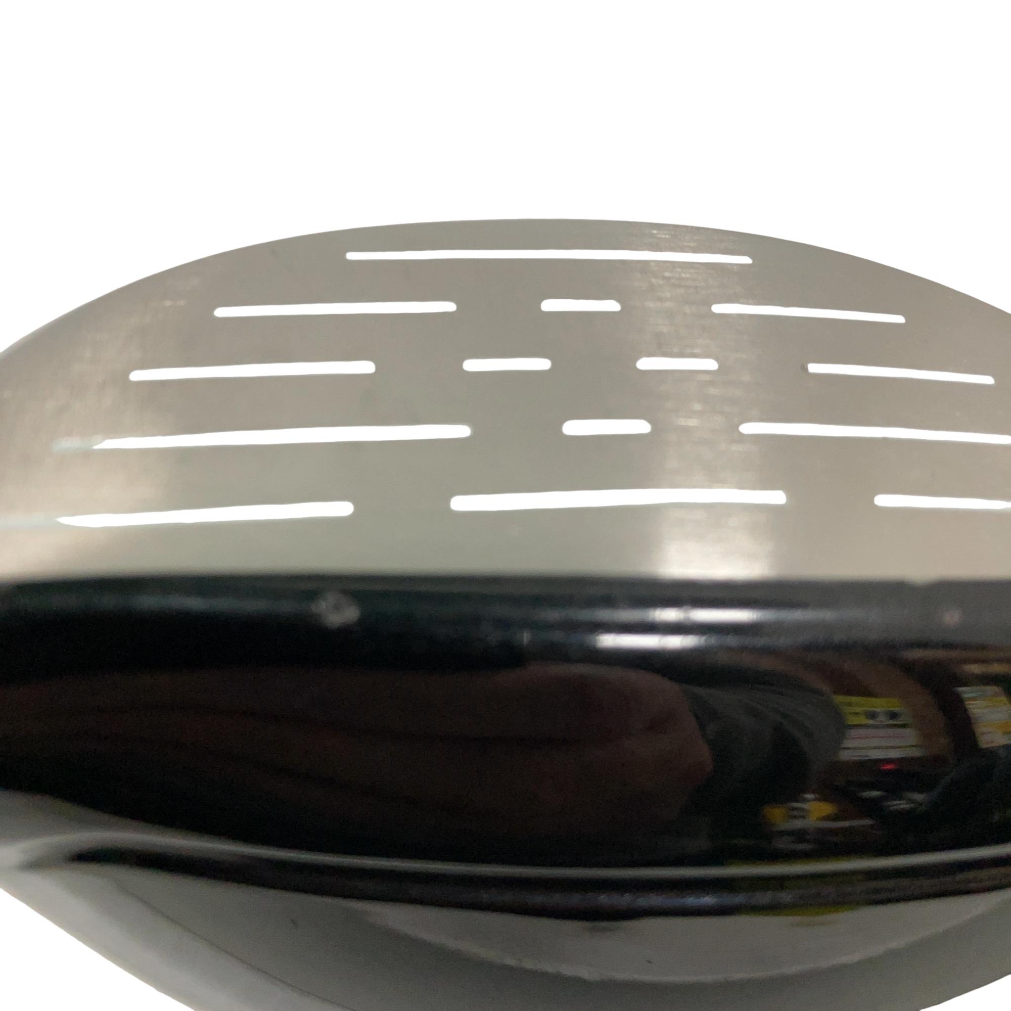 �r�q�h�w�n�m�@�y�@�e�U�T�@�T�v