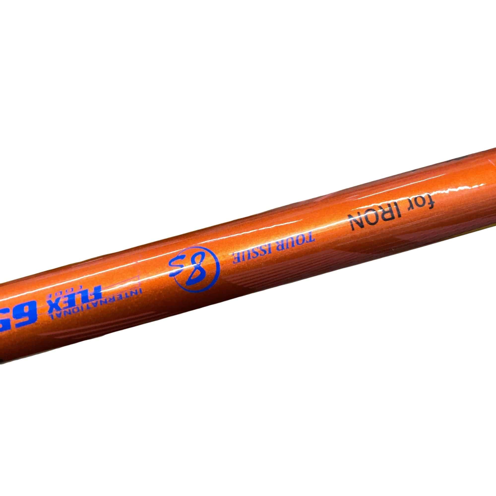 �r�q�h�w�n�m�@�y�T�U�T�@�`�v