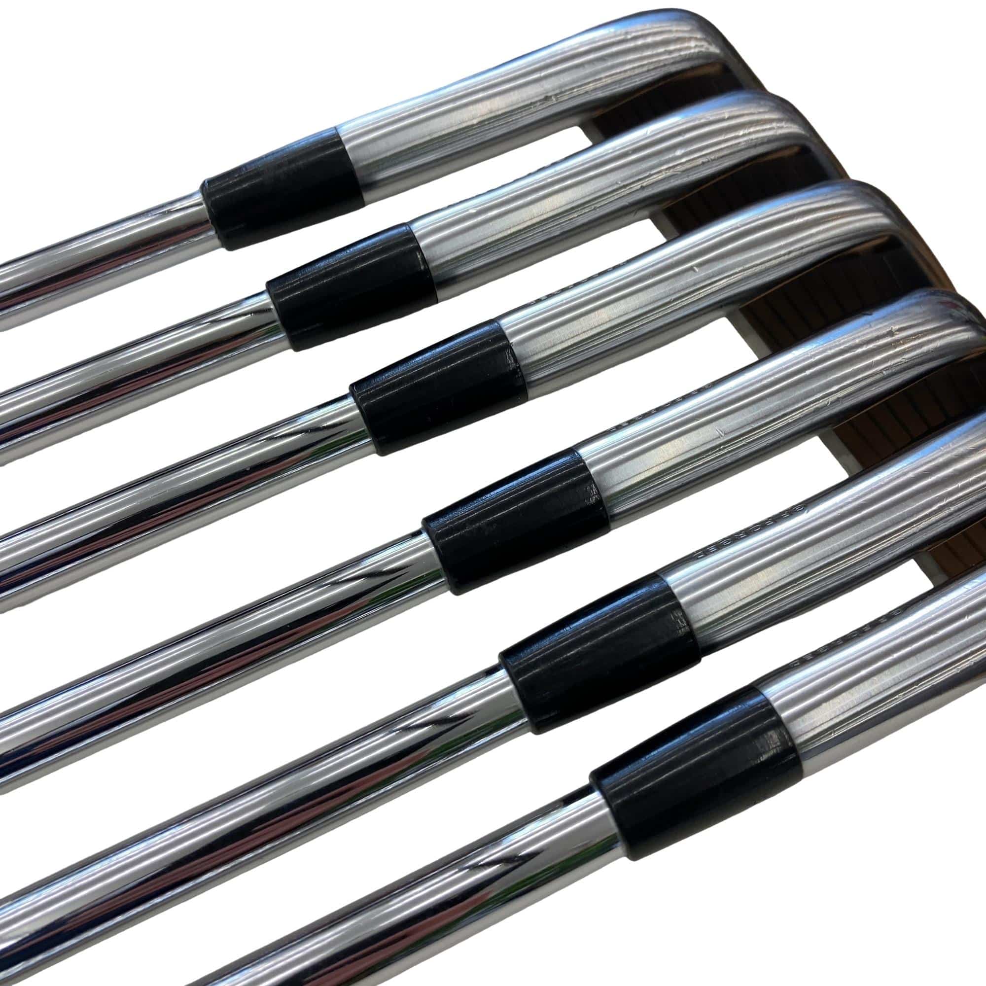 �l�����������@�o�����@�Q�Q�T�@�U�r�i���{���F�U�{�Z�b�g�j