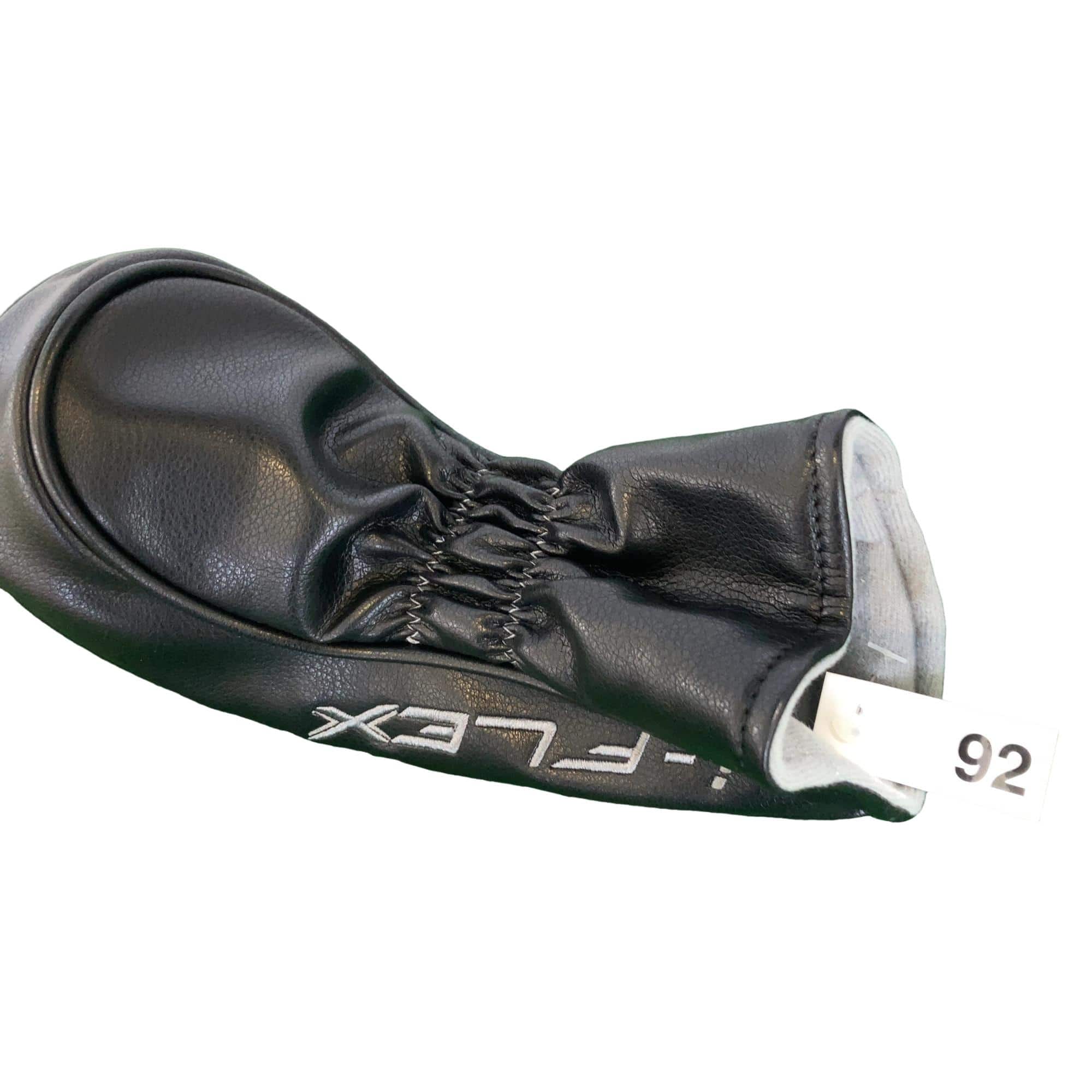 �r�q�h�w�n�m�@�y�w���@�T�v