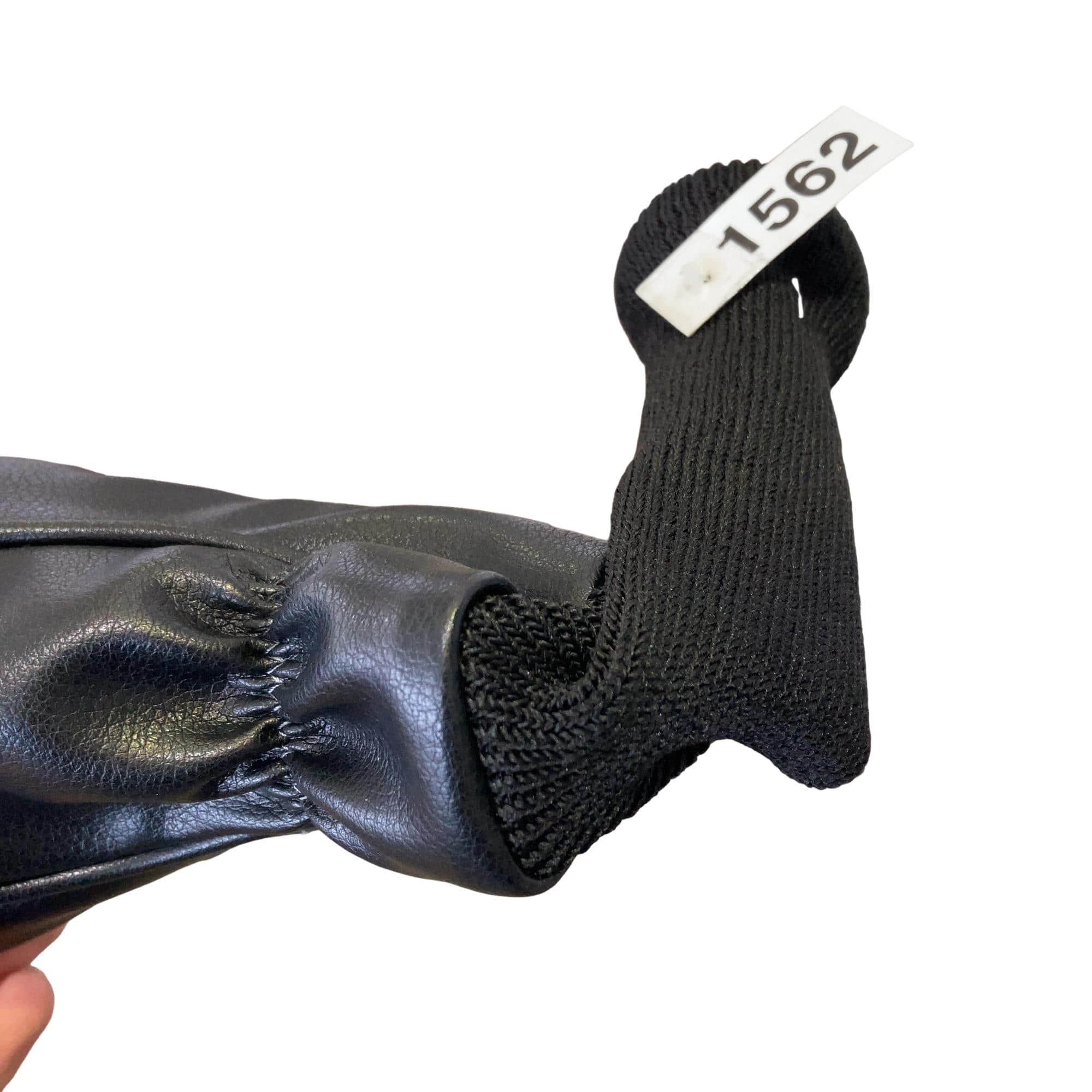 �r�q�h�w�n�m�@�y�w���@�g�T