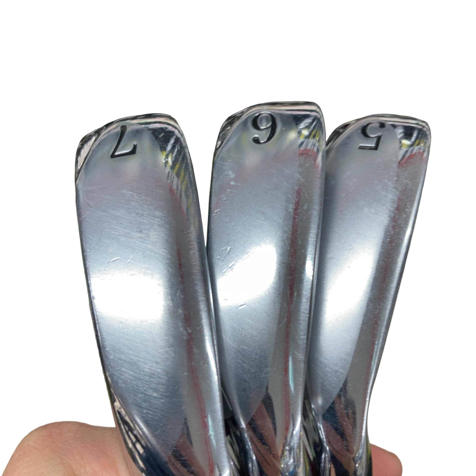 �o�g�x�y�i�Q�O�P�R�j�@�U�r�i���{���F�U�{�Z�b�g�j