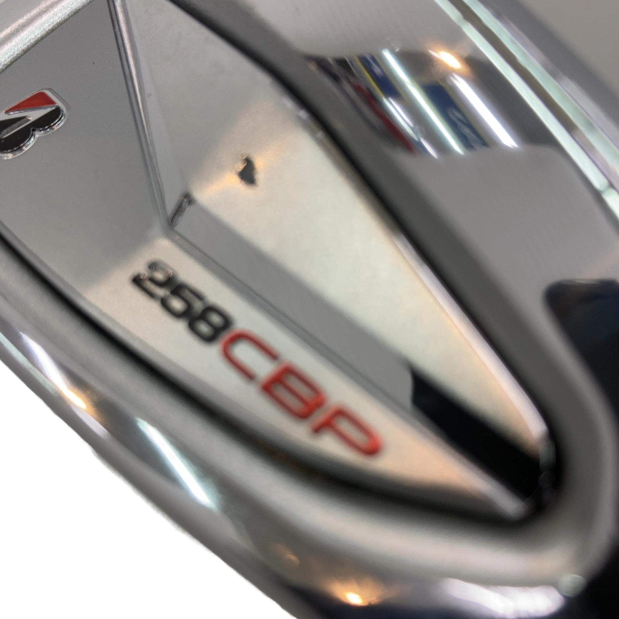 �a�q�h�c�f�d�r�s�n�m�d�@�Q�T�W�b�a�o�@�U�r�i���{���F�T�{�Z�b�g�j