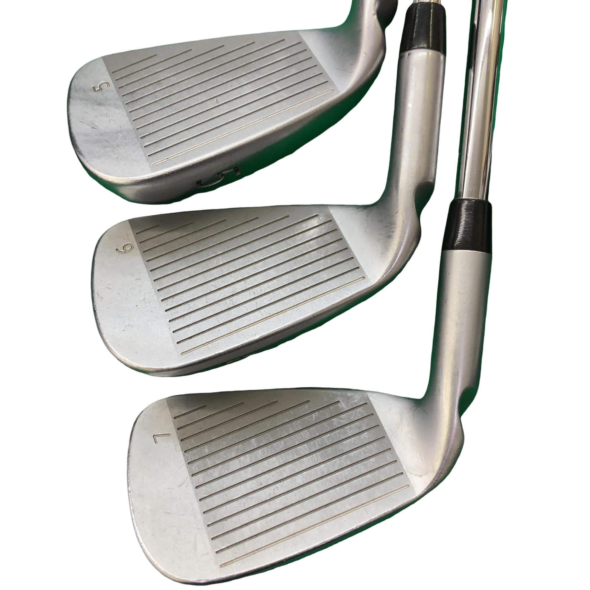 ���Q�O�@�@�U�r�i���{���F�U�{�Z�b�g�j