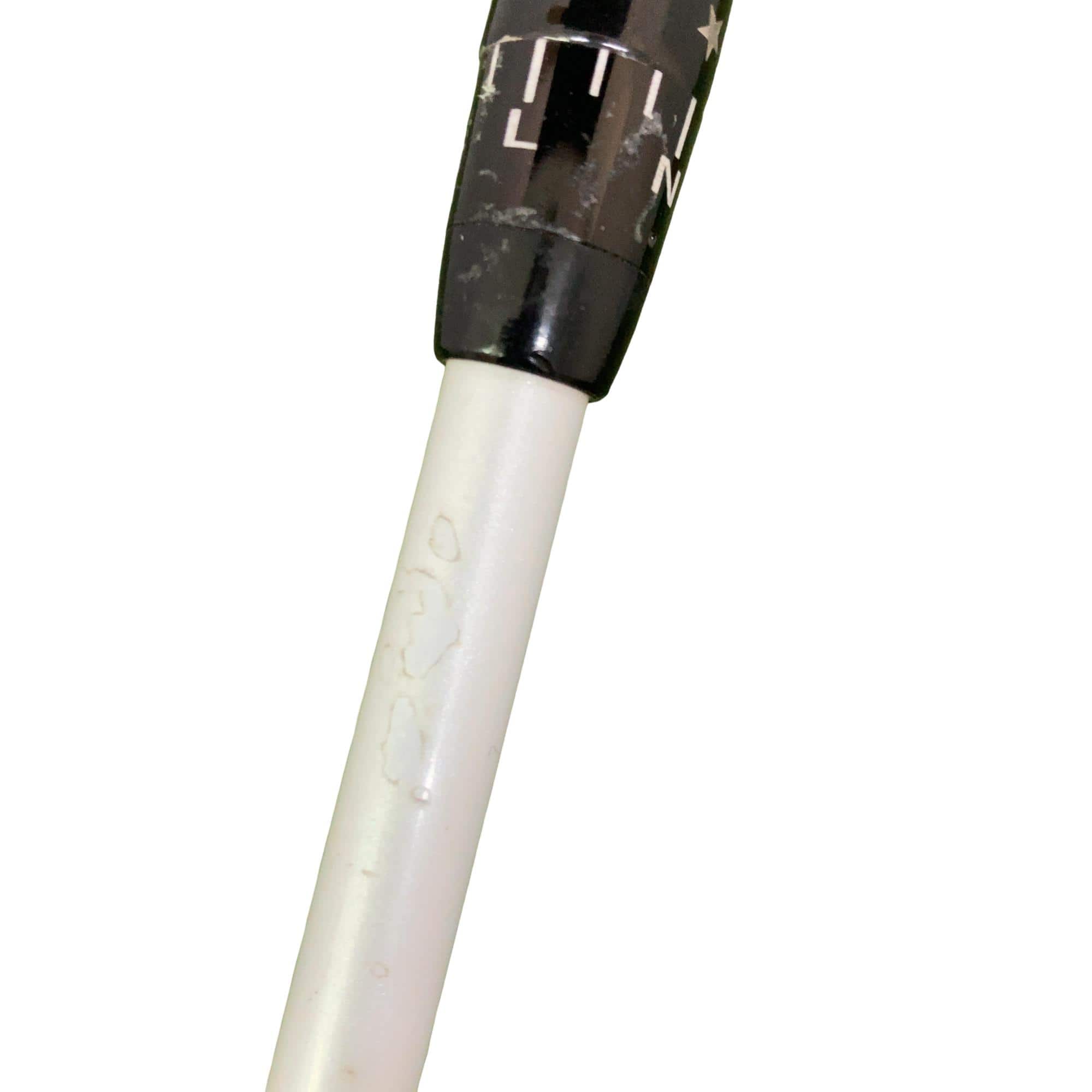 �r�q�h�w�n�m�@�y�T�Q�T�@�R�v