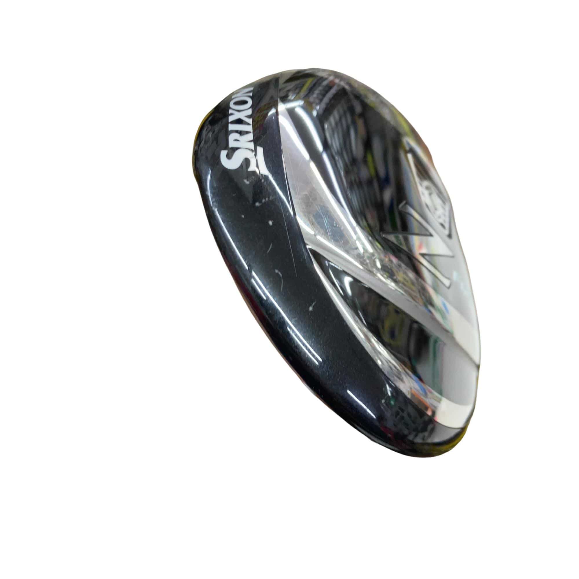 �r�q�h�w�n�m�@�y�@�e�U�T�@�S�v