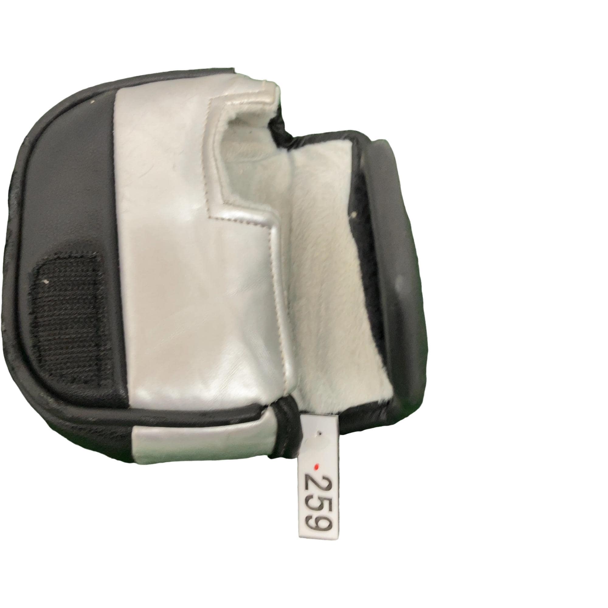 �r�h�k�u�d�q�|�a�k�`�c�d�@�b�b�@�O�S�@�R�S�C���`