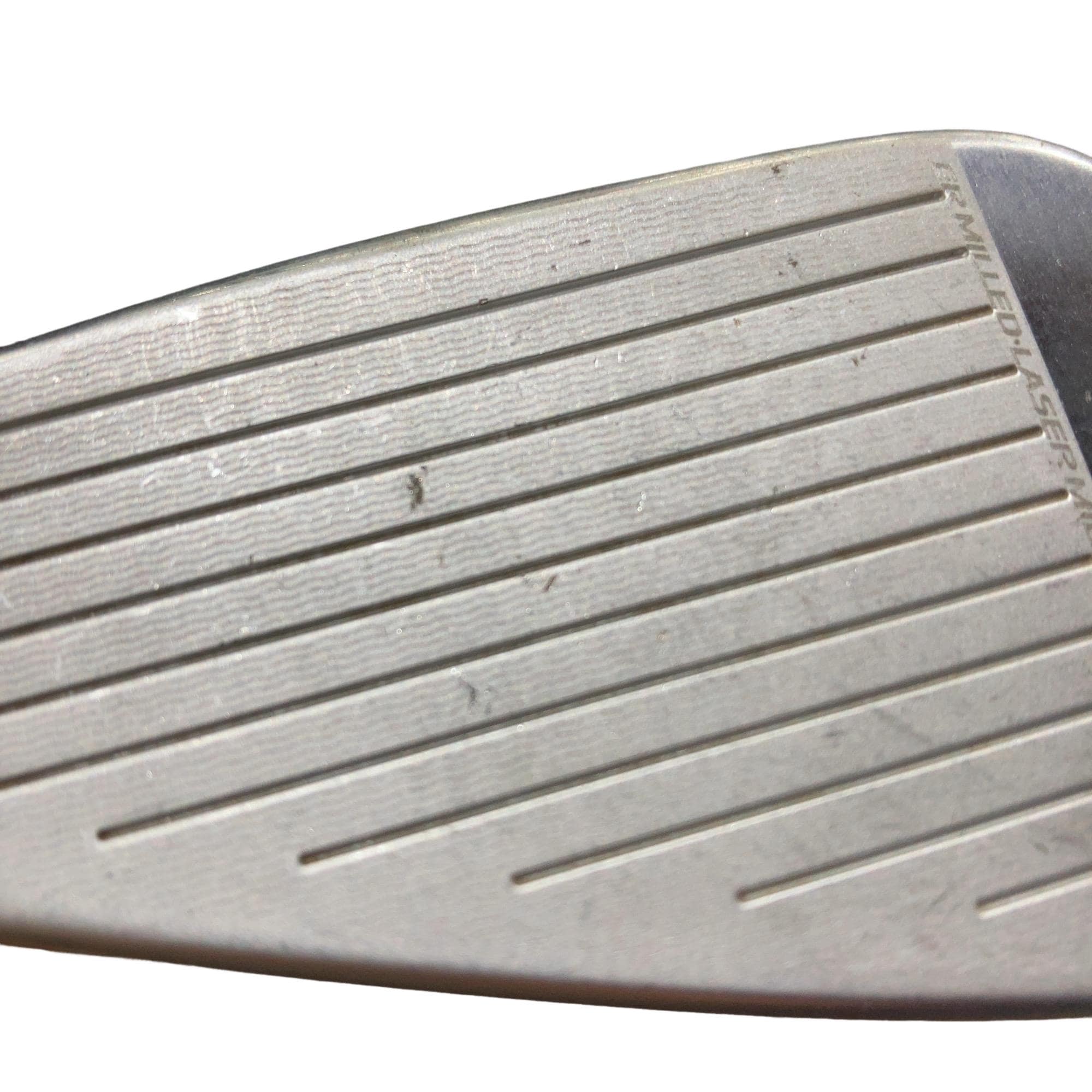 �r�q�h�w�n�m�@�y�|�t�s�h�i�Q�O�P�Q�j�@�t�R