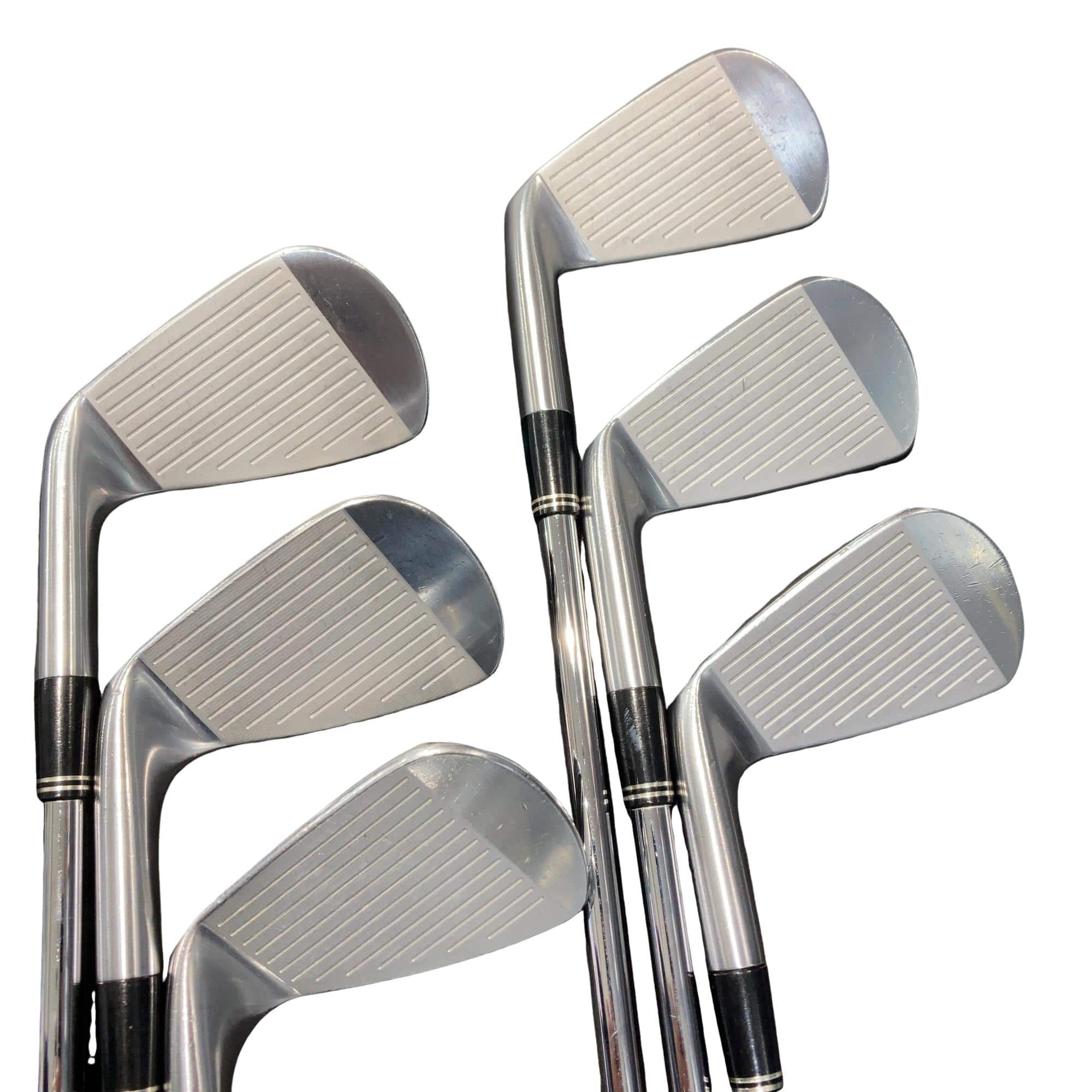 �r�q�h�w�n�m�@�y�X�S�T�@�U�r�i���{���F�U�{�Z�b�g�j