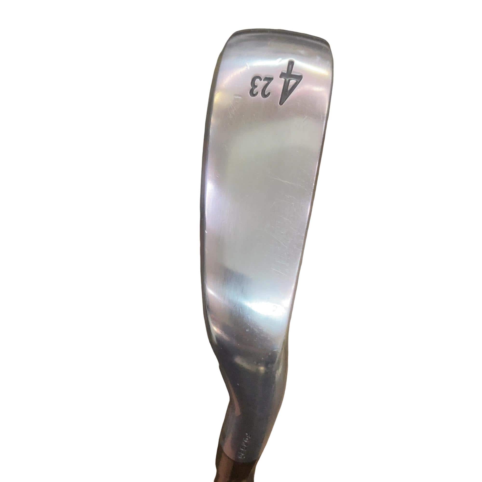 �r�q�h�w�n�m�@�y�@�t�W�T�@�t�S