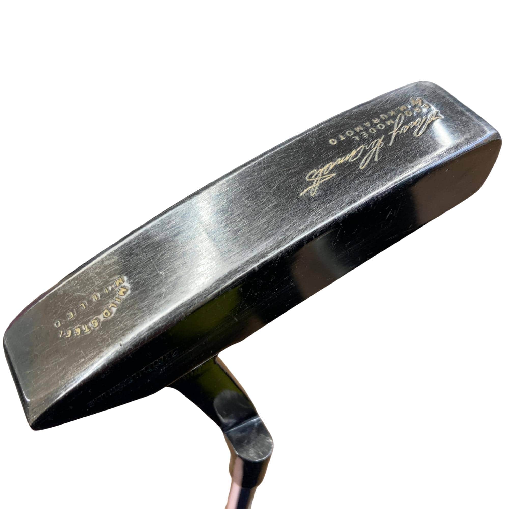 �q�{�p�^�[