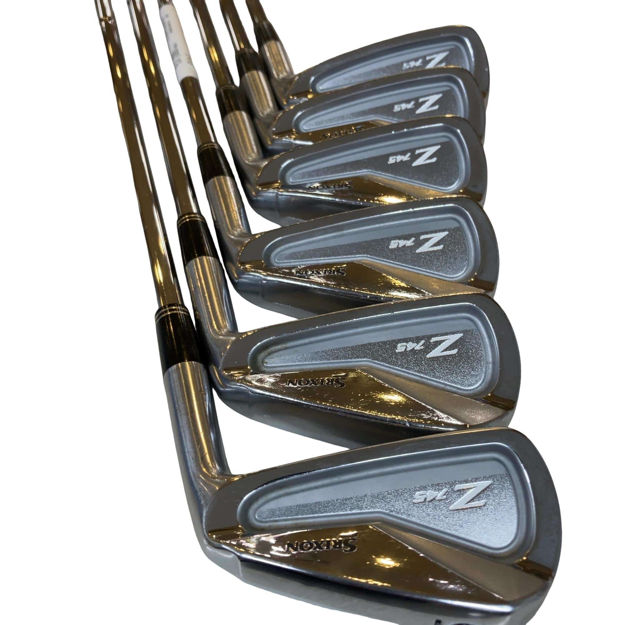 �r�q�h�w�n�m�@�y�V�S�T�@�@�U�r�i���{���F�U�{�Z�b�g�j