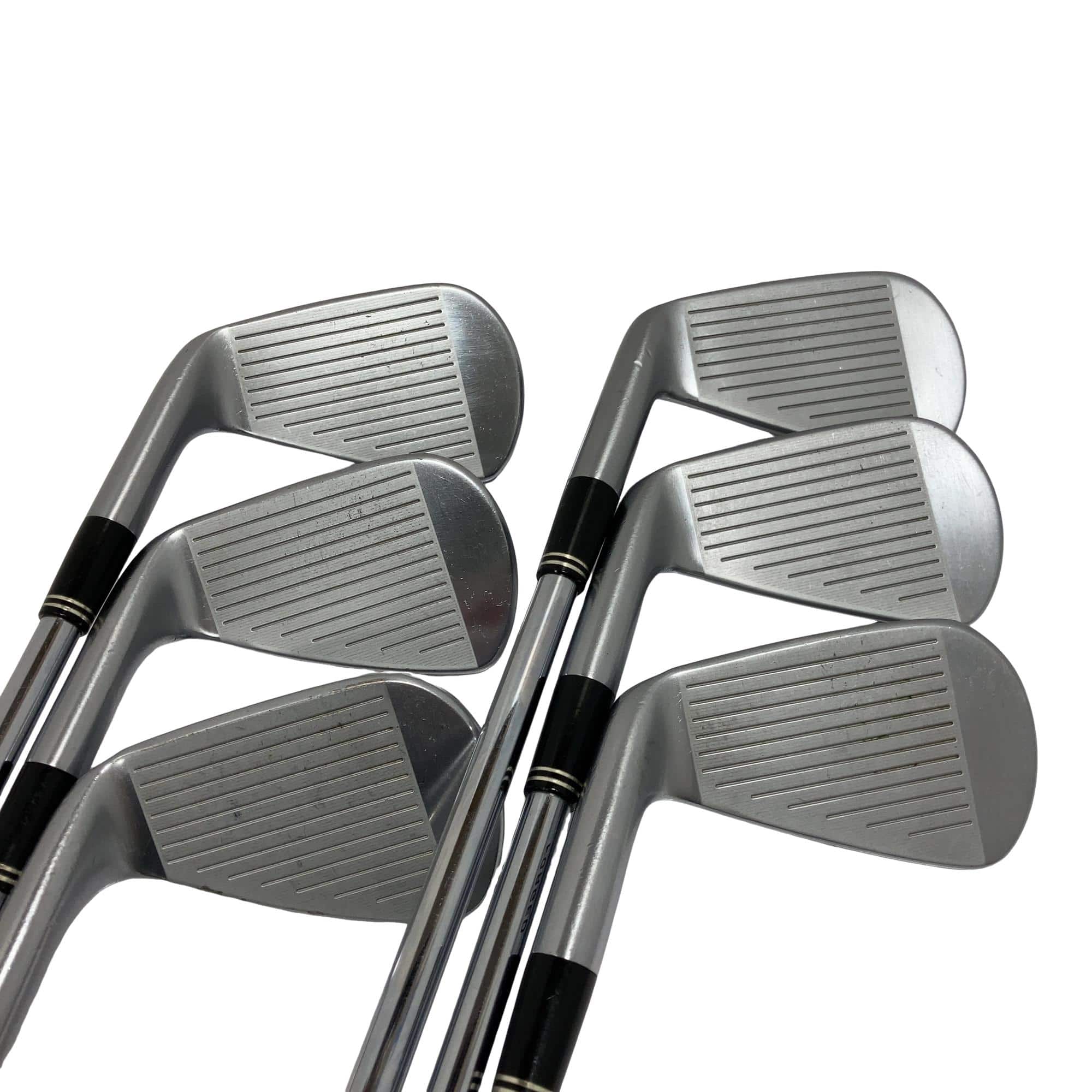 �r�q�h�w�n�m�@�y�T�S�T�@�@�U�r�i���{���F�U�{�Z�b�g�j