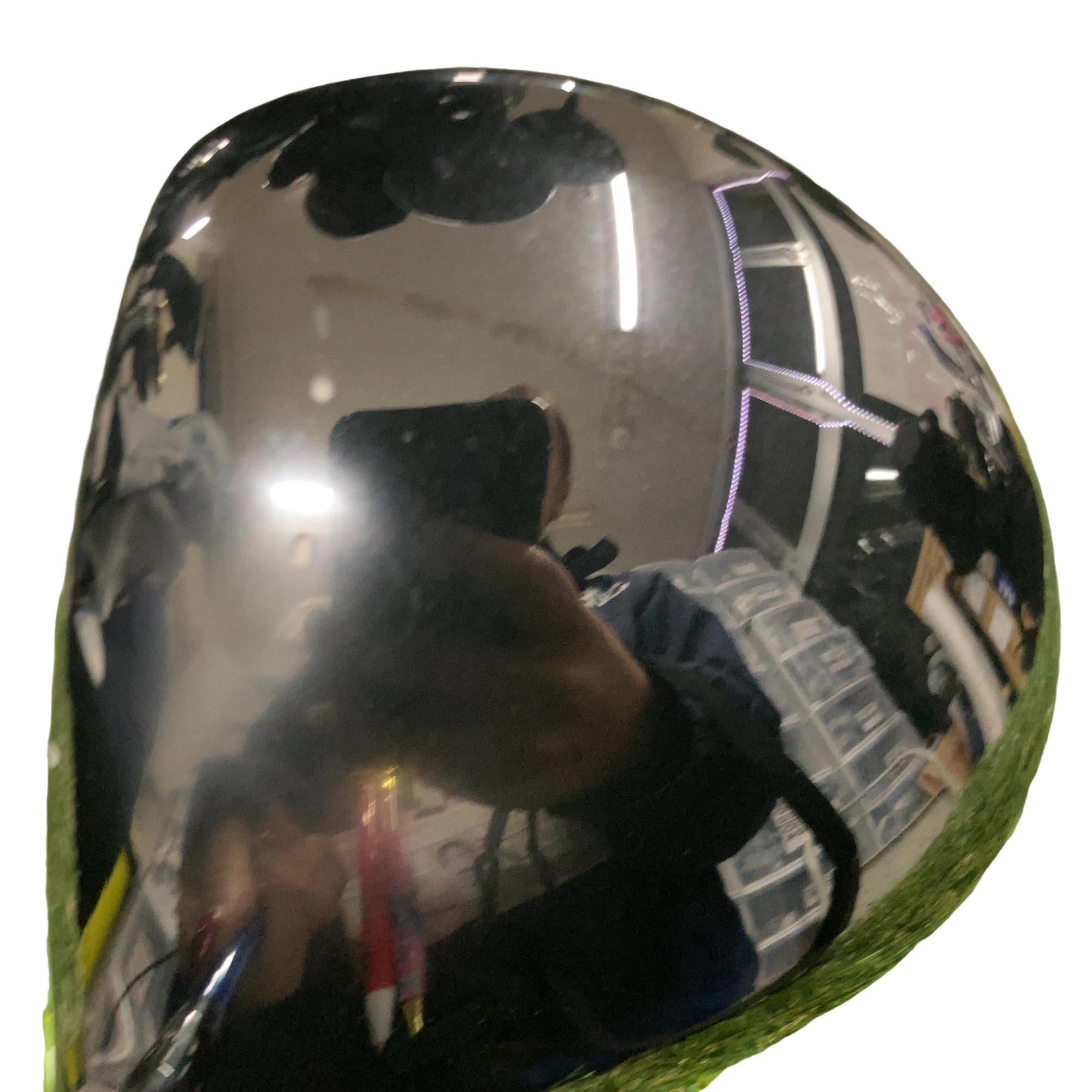 �r�q�h�w�n�m�@�y�X�Q�T�@�@�X�D�T°