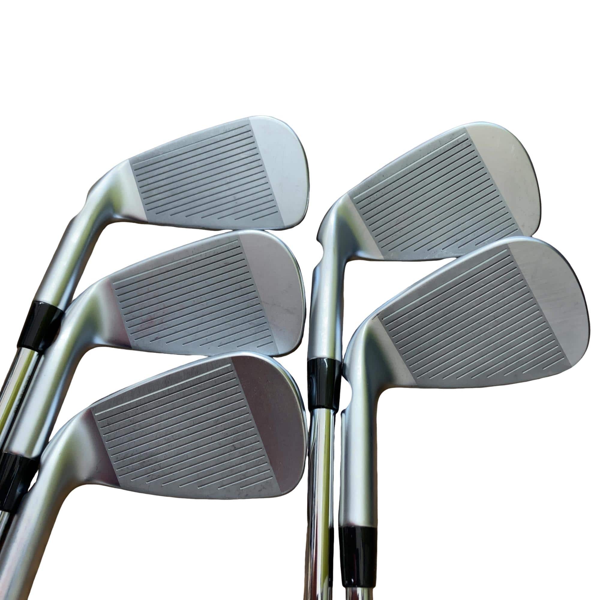 ���T�R�O�@�T�r�i���{���F�T�{�Z�b�g�j