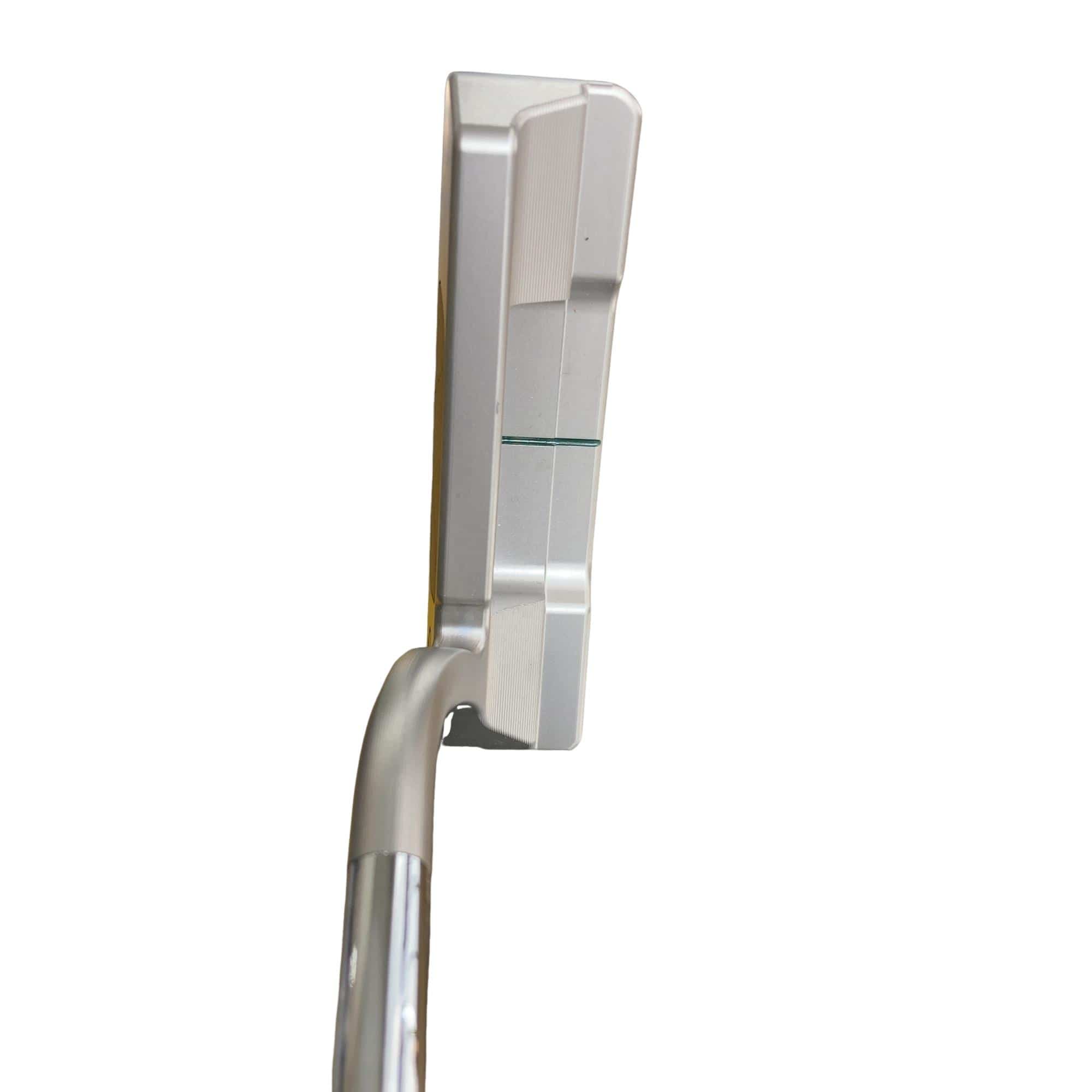 �s�������������@�b�������������@�h�l�|�f�m�@�R�S�C���`