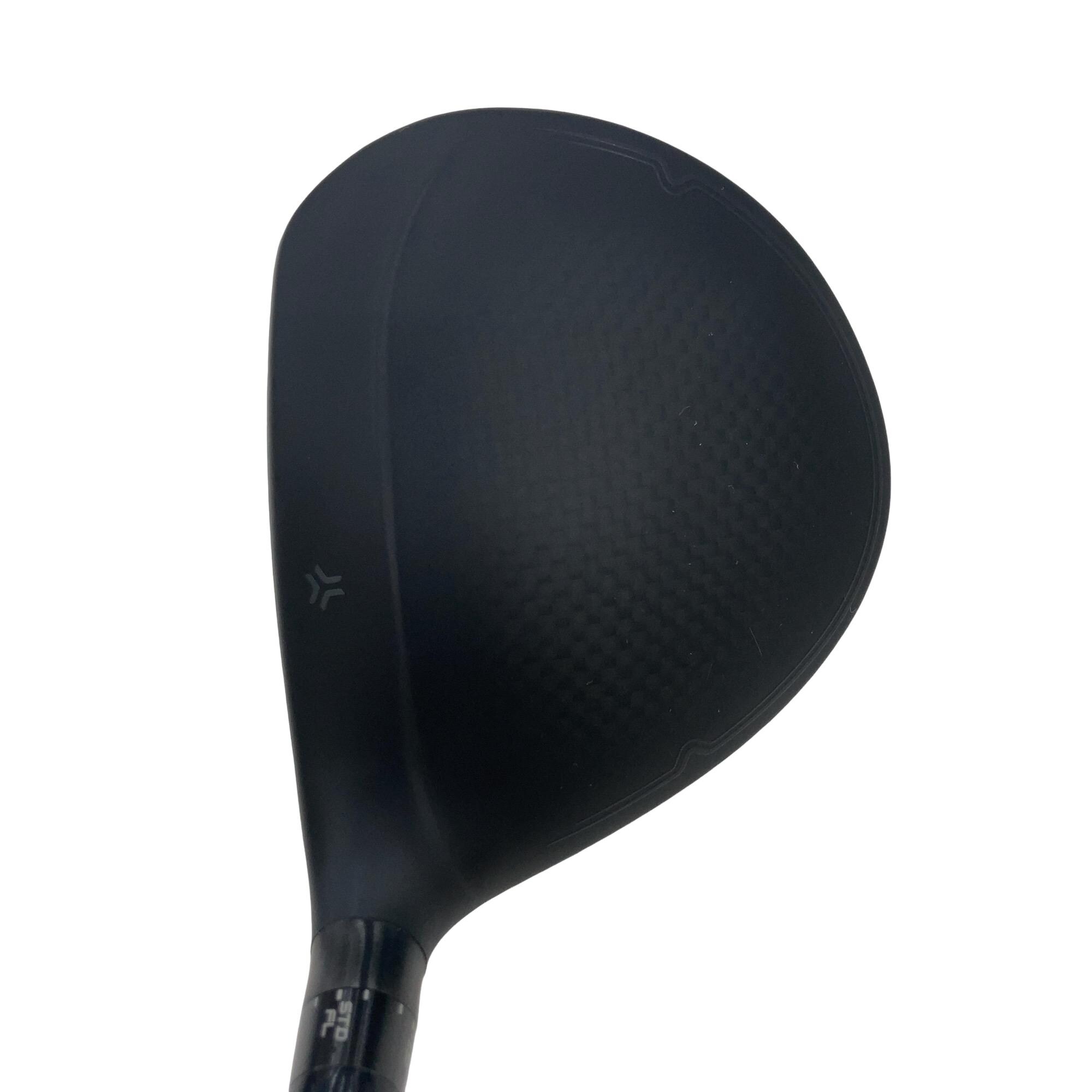 �r�q�h�w�n�m�@�y�w���@�R�v�{