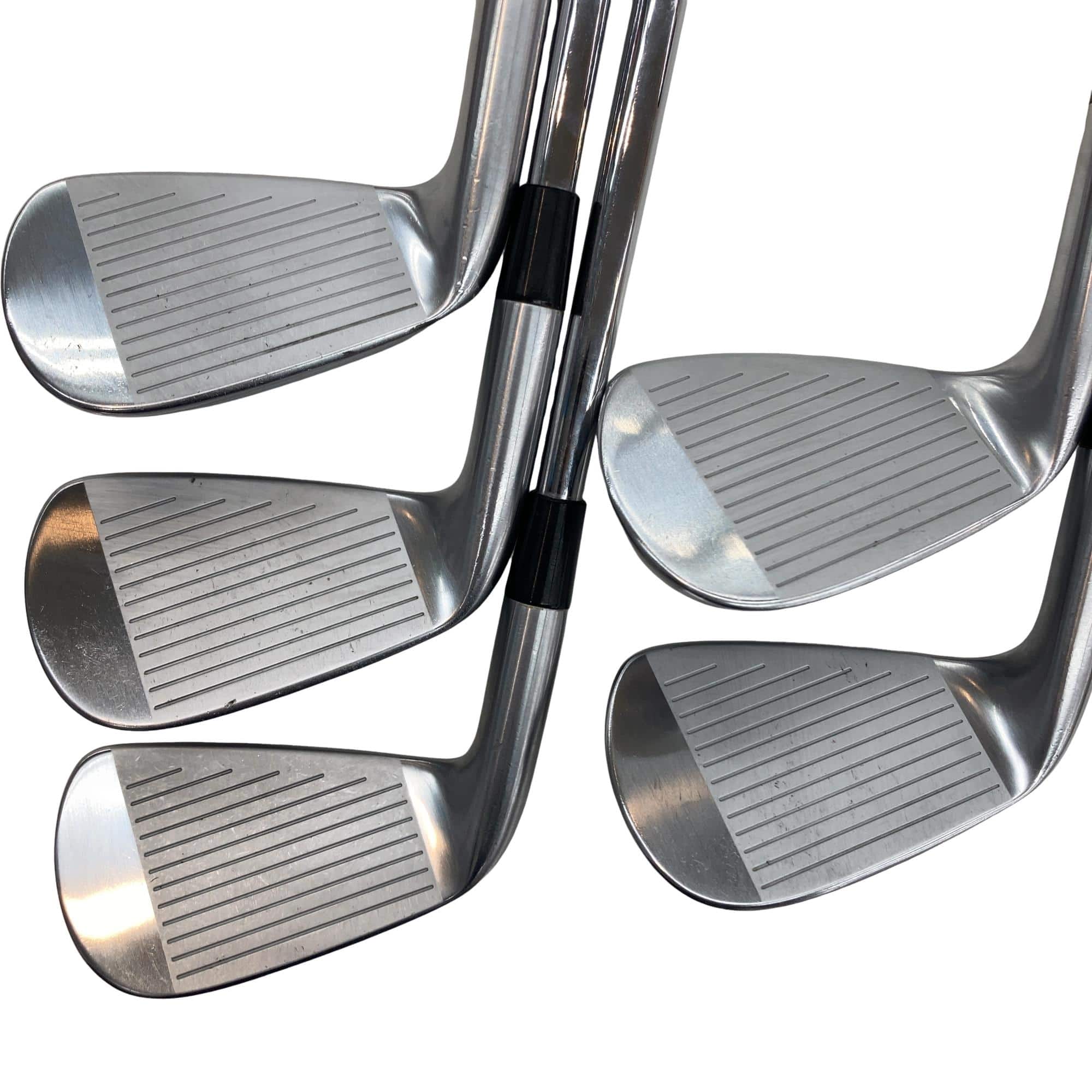 �q�r�@�e�n�q�f�d�c�i�Q�O�P�W�j�@�U�r�i���{���F�T�{�Z�b�g�j