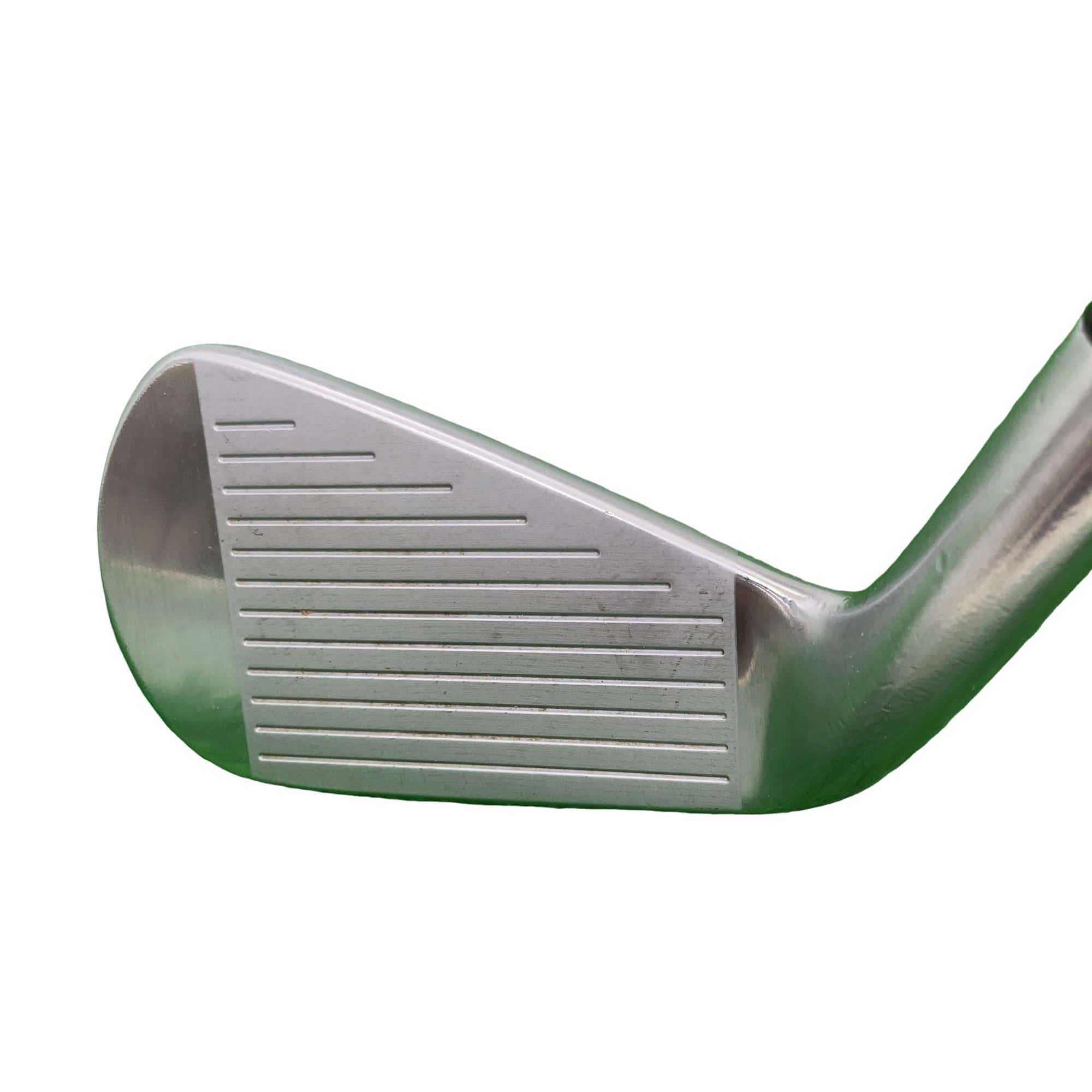 �r�q�h�w�n�m�@�y�T�S�T�@���S