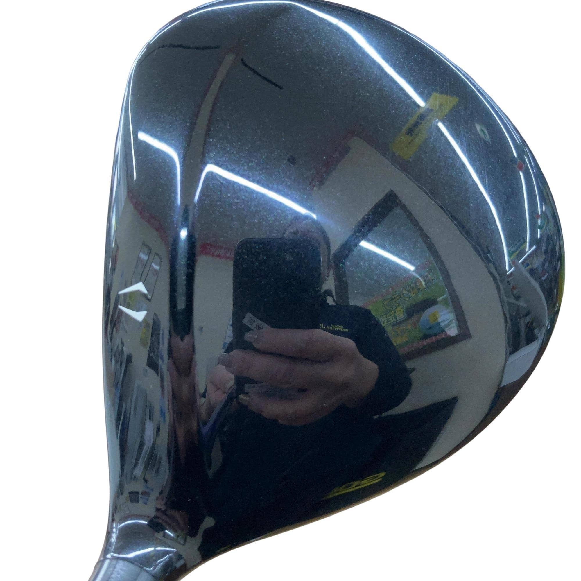 �r�q�h�w�n�m�@�y�@�e�W�T�@�T�v