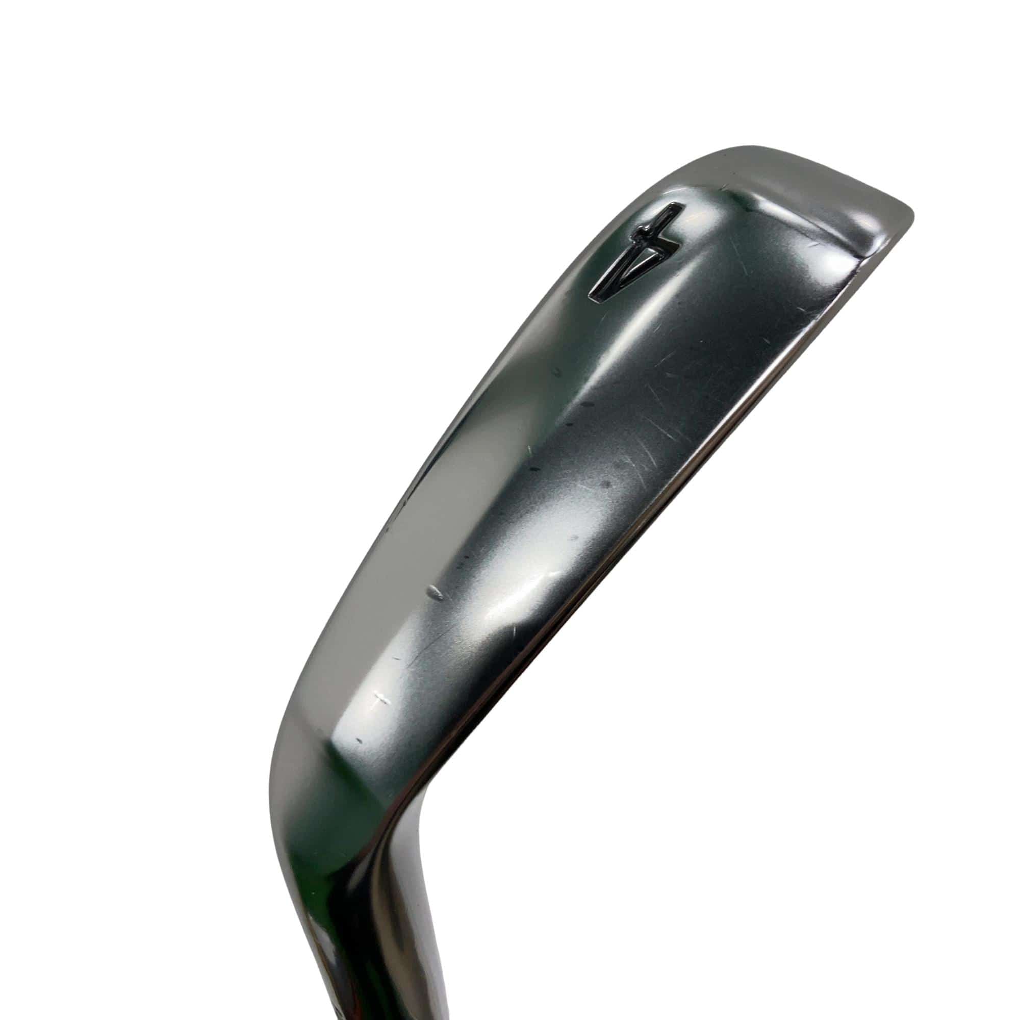 �r�q�h�w�n�m�@�y�w�T�@���S