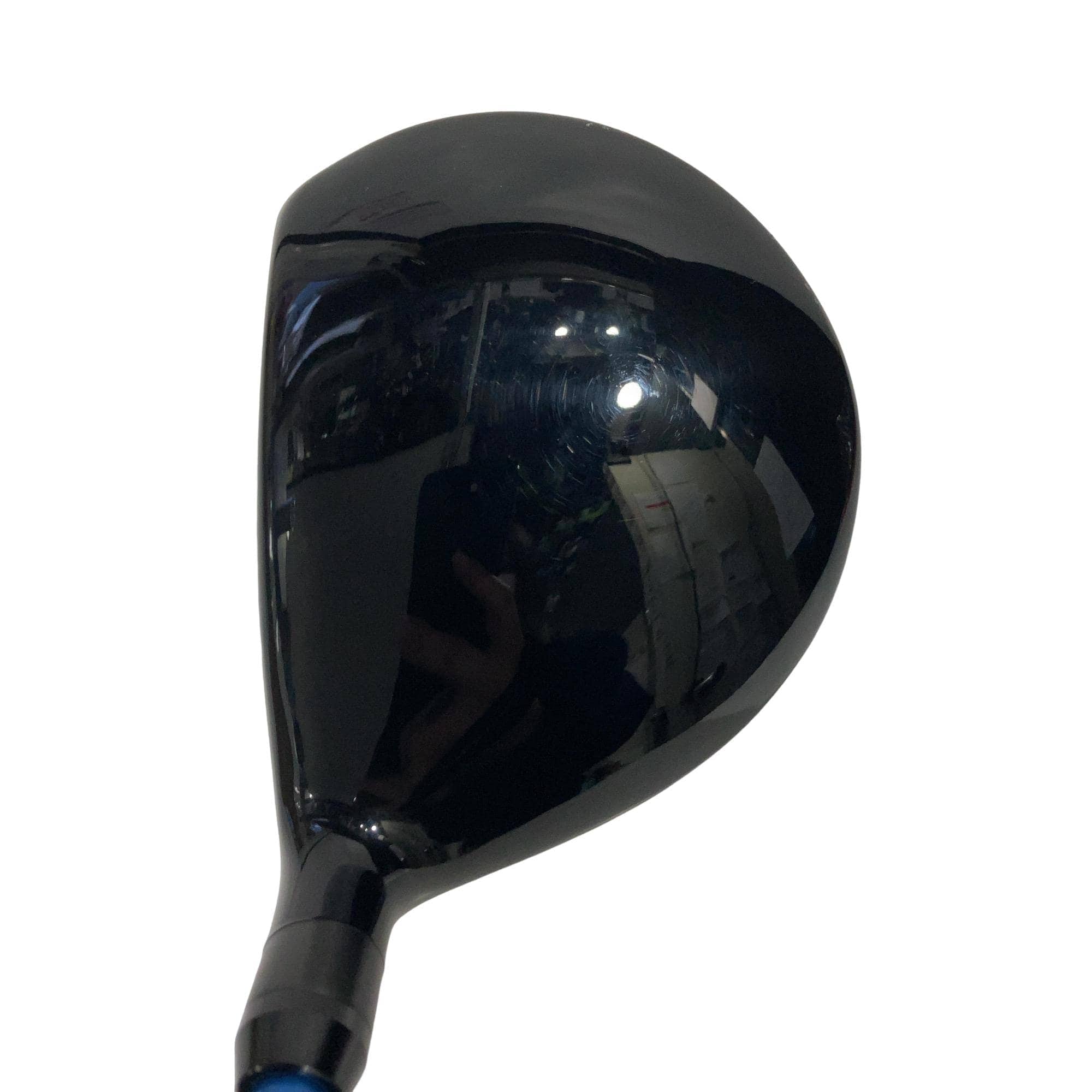 �q�������q���@�q�����@�u�@�u�Q�@�e�v�@�R�v