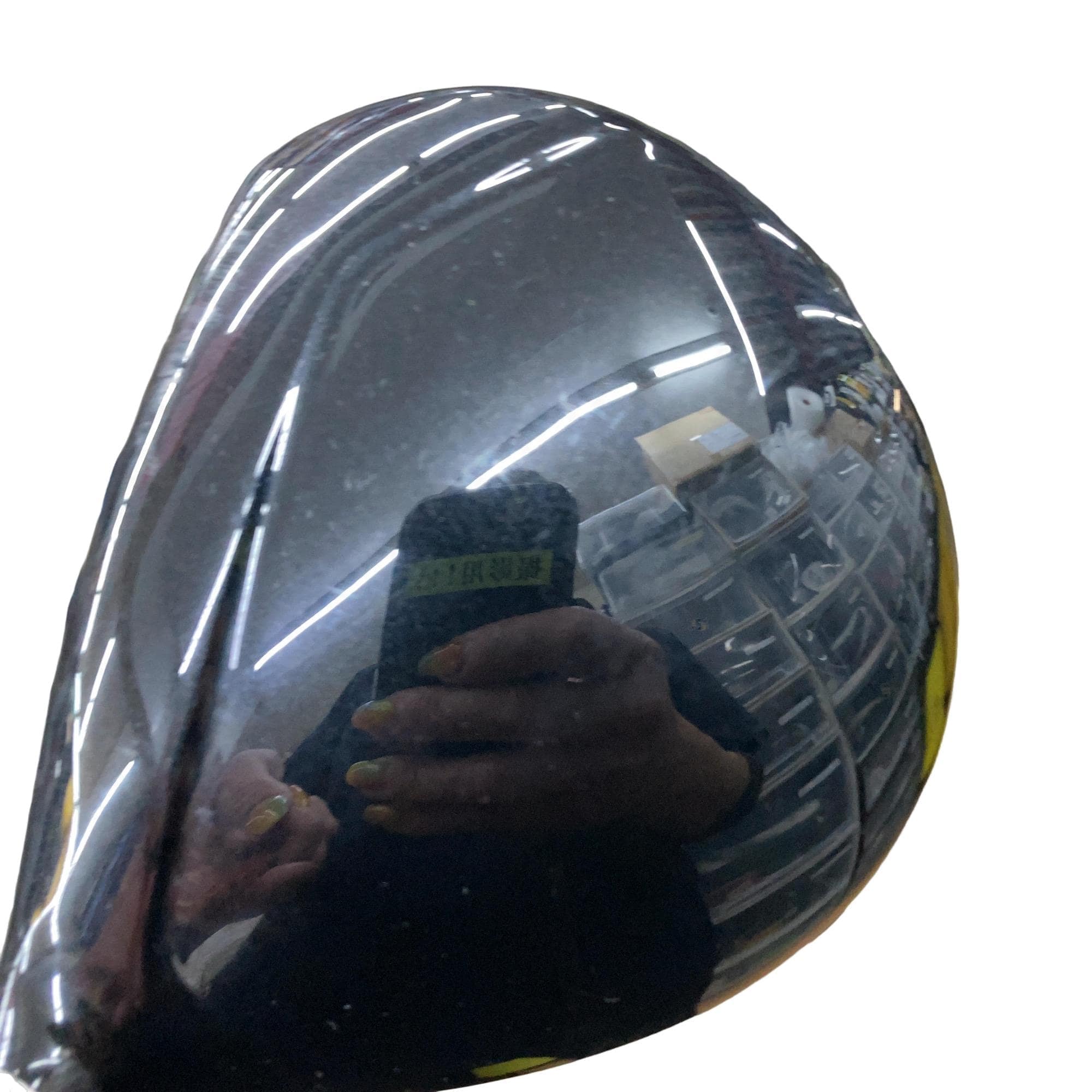 �r�q�h�w�n�m�@�y�@�e�U�T�@�R�v