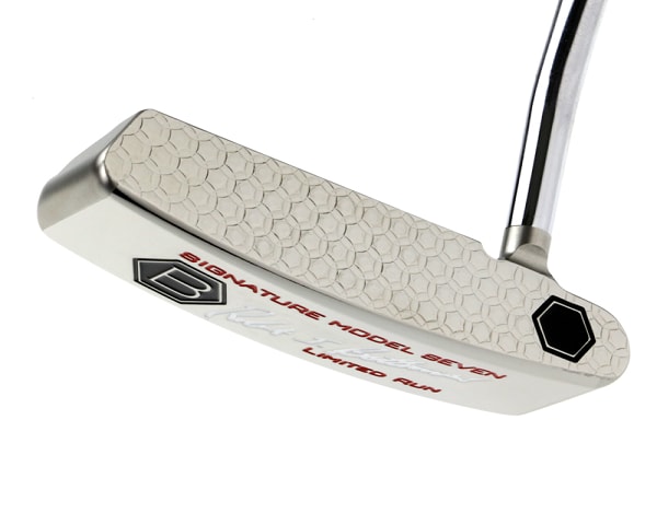 SIGNATURE MODEL SEVEN